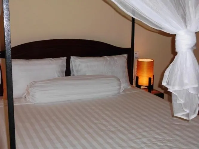 Stone Boutique Bungalow Preăh Sihanŭk 0*,